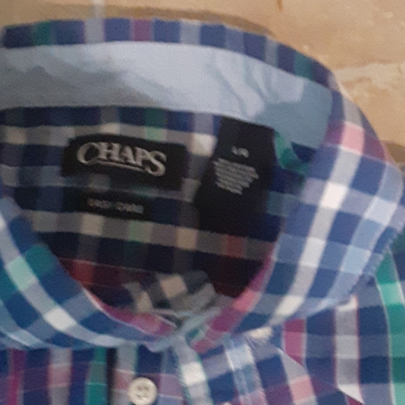 Shrit - Picture 2 of 2